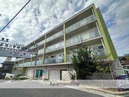 大阪府東大阪市東石切町３丁目 4階建