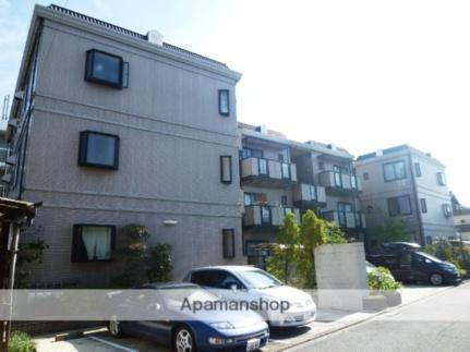 大阪府守口市八雲西町１丁目 3階建