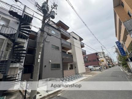 大阪府守口市河原町  4階建