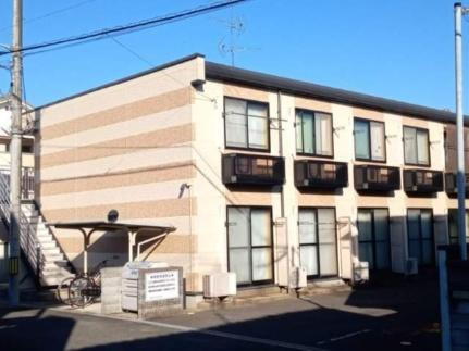 レオパレスフラワーヒルズ 2階建