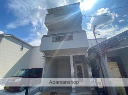 大阪府寝屋川市仁和寺町 築35年1ヶ月 3階建