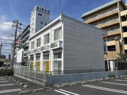 レオパレス赤井ウエスト 2階建