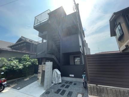 大阪府大阪市東淀川区下新庄５丁目 築1年1ヶ月 3階建