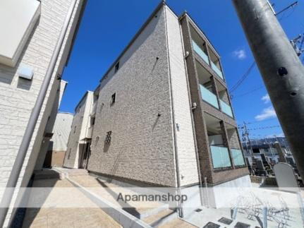 大阪府東大阪市稲葉２丁目 3階建 