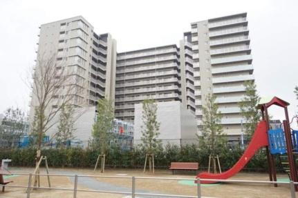 大阪府茨木市中津町 築6年10ヶ月 14階建