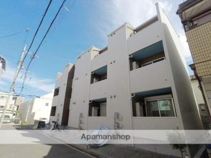 大阪府豊中市螢池南町３丁目 3階建