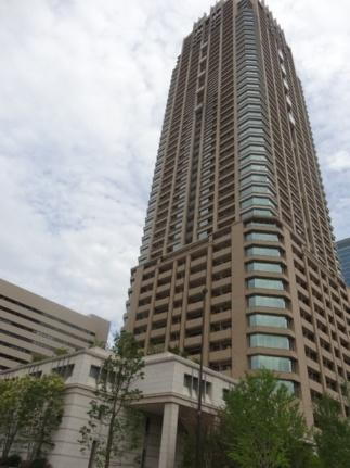 グランフロント大阪オーナーズタワー 48階建