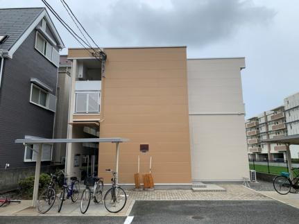レオパレスアーデルＩ 2階建