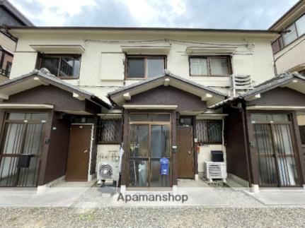 兵庫県西宮市甲子園洲鳥町 2階建