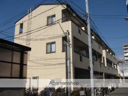 兵庫県西宮市笠屋町 3階建