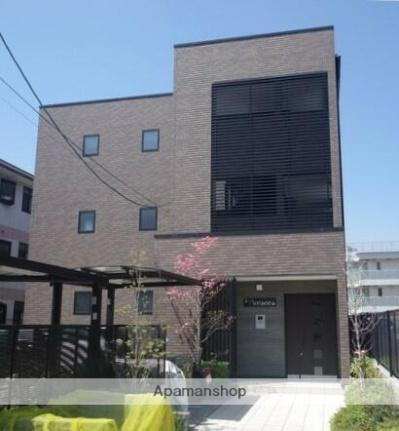 兵庫県西宮市室川町 築15年 3階建