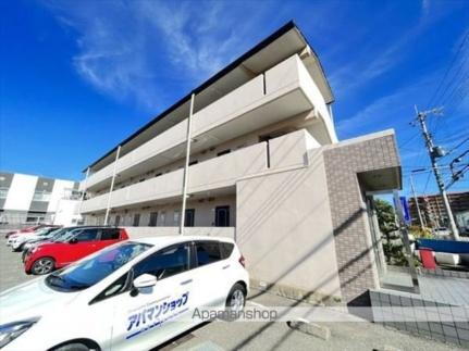 和歌山県岩出市水栖 3階建