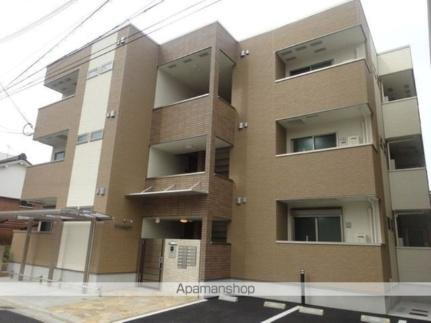 和歌山県和歌山市太田１丁目 3階建