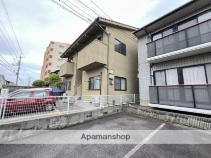 ヤマモトハイツ 2階建