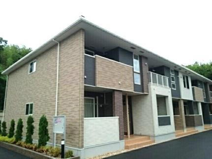 ニューフォレスタ　Ｂ 2階建