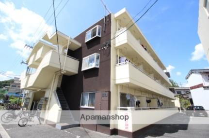 岡山県岡山市北区葵町 3階建