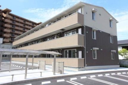 岡山県岡山市中区兼基 3階建 築7年1ヶ月