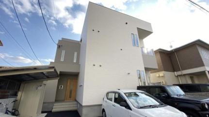 岡山県岡山市北区下伊福西町 2階建 築2年6ヶ月