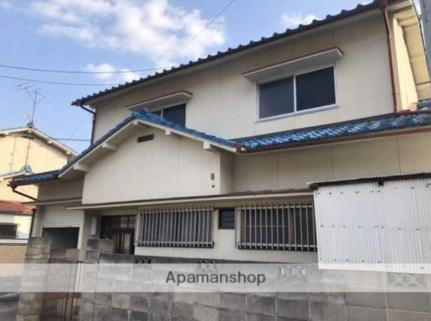 岡山県岡山市北区津島西坂３丁目 2階建