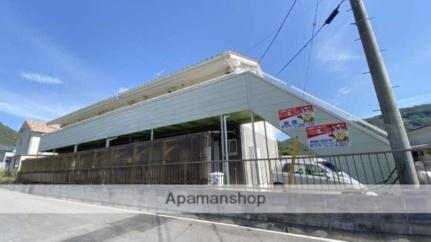 岡山県岡山市北区牟佐 2階建