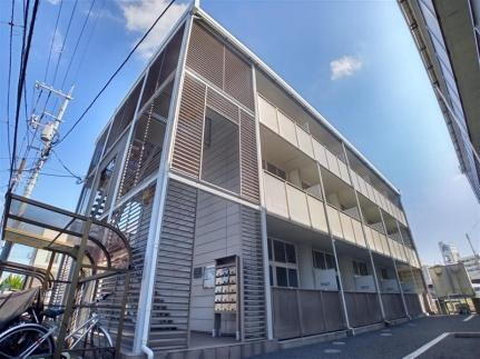 レオパレスソレーユ青江第一 3階建