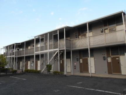 レオパレスエトワール中庄 2階建