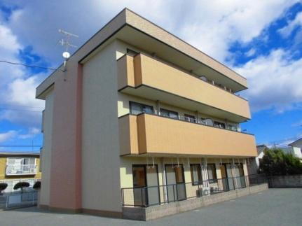 リヴェール 3階建