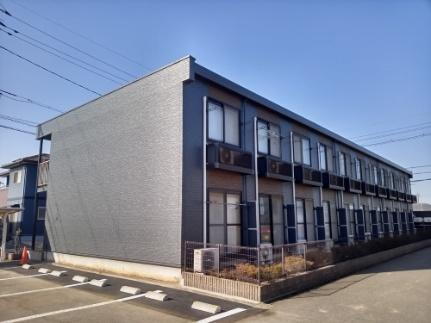 レオパレス鶴新田　南 2階建