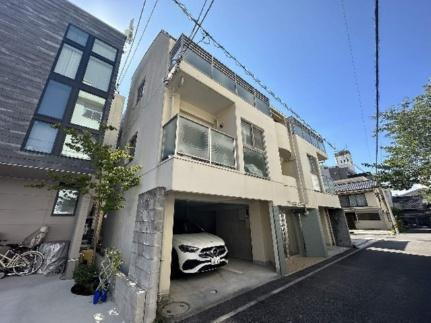 エバーグリーン旭町 3階建