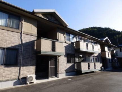 ラポンベール　ＩＩ棟