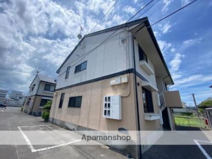 香川県高松市円座町 2階建