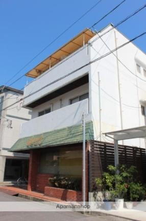 香川県高松市番町４丁目 3階建
