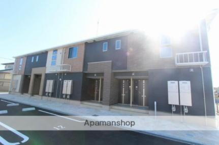 香川県木田郡三木町大字池戸 2階建