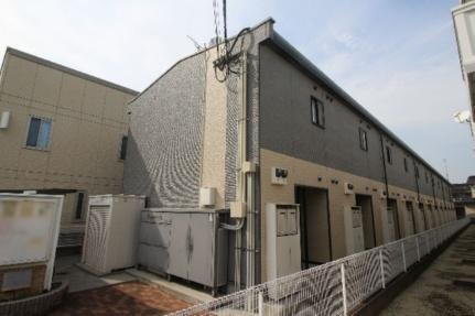 レオパレスフレンドＩＩ 2階建
