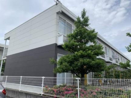 レオパレス古川 2階建