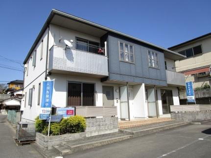 愛媛県新居浜市七宝台町 2階建