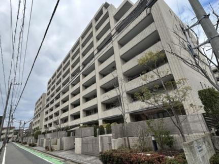 福岡県福岡市早良区西新２丁目 9階建