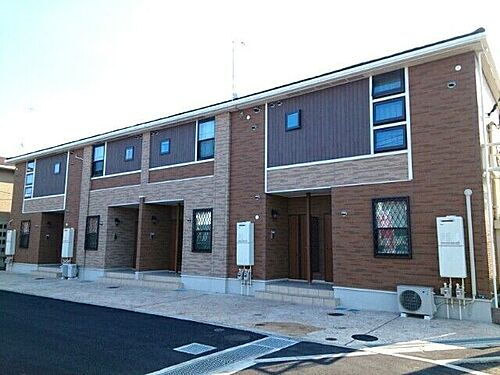 神奈川県綾瀬市吉岡東５丁目 2階建 築10年7ヶ月