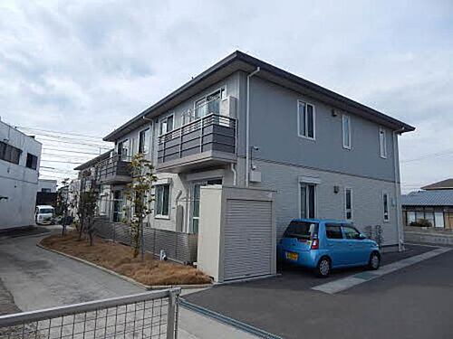 マルヨシコート大村 2階建