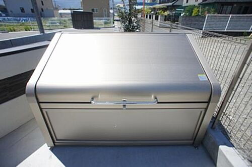シャーメゾン　ＹＯＵ　ＩＩ 3階建