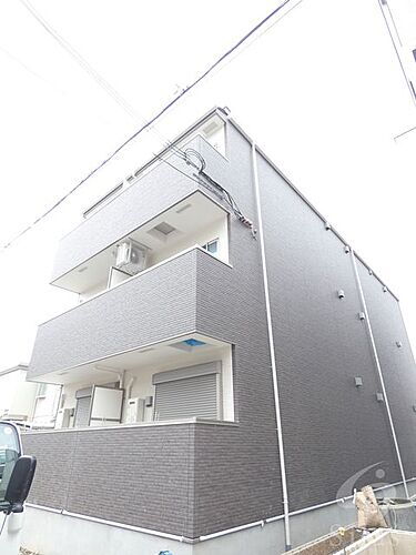 兵庫県尼崎市東園田町６丁目 3階建 築5年3ヶ月