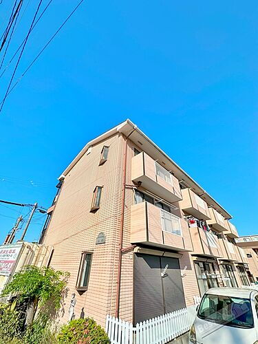 大阪府岸和田市磯上町１丁目 3階建 築32年6ヶ月