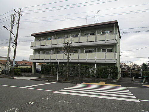 東京都町田市忠生４丁目 3階建 築32年3ヶ月