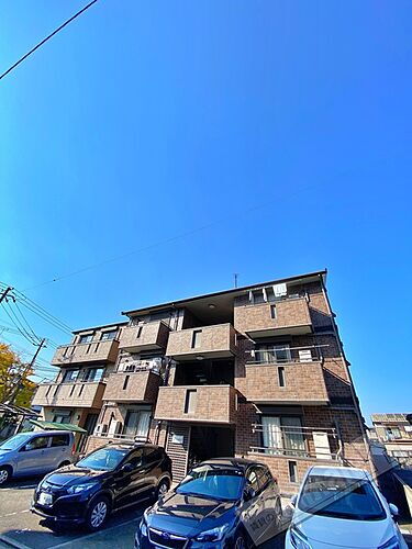 和歌山県和歌山市餌差町１丁目 3階建