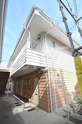 大阪府吹田市千里山西５丁目 2階建