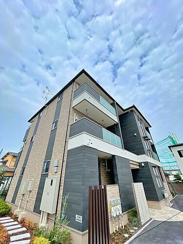 大阪府泉佐野市新安松３丁目 賃貸アパート