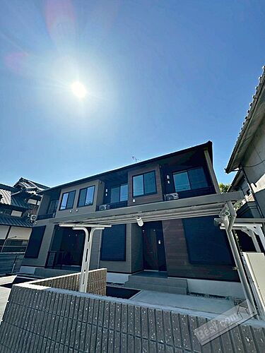 大阪府岸和田市西之内町 2階建 