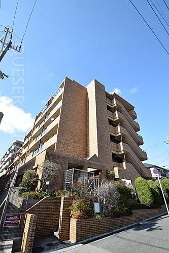 大阪府吹田市上山手町 6階建 築30年11ヶ月