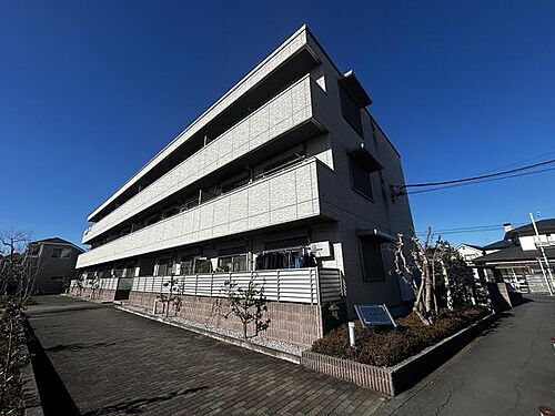 シャーメゾン武蔵小金井 3階建