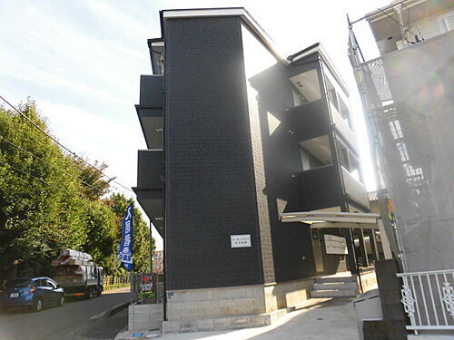 神奈川県大和市中央林間４丁目 3階建 築8年10ヶ月